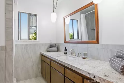 Bath - 1791 15th, Los Osos, CA 93402 photo 1 of 3
