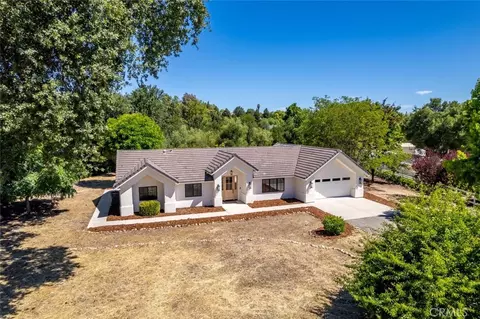 1090 Jordan Ln, Templeton, CA 93465