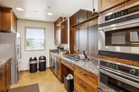 Kitchen - 2659 Traditions, Paso Robles, CA 93446 photo 8 of 9