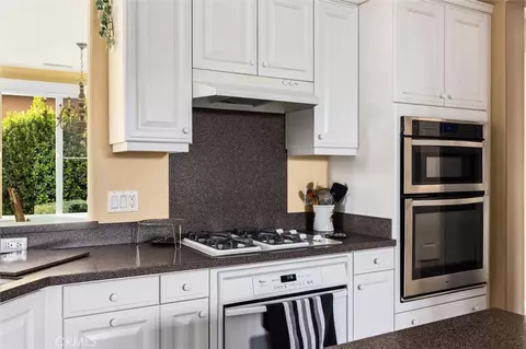 Kitchen - 2659 Traditions, Paso Robles, CA 93446 photo 7 of 9