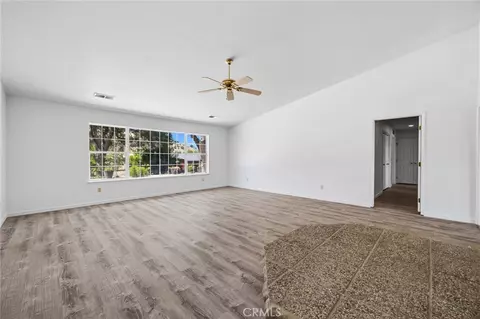 Living - 30745 Dorsey Dr, Exeter, CA 93221 photo 3 of 3