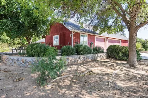 Exterior - 30745 Dorsey Dr, Exeter, CA 93221 photo 7 of 12