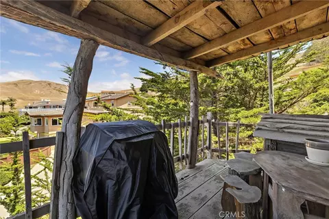 Exterior - 2991 Juniper, Morro Bay, CA 93442 photo 7 of 12