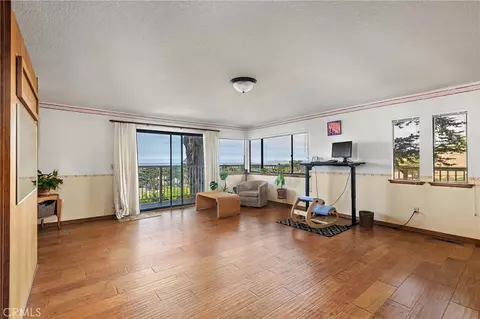 Living - 2991 Juniper, Morro Bay, CA 93442 photo 5 of 6