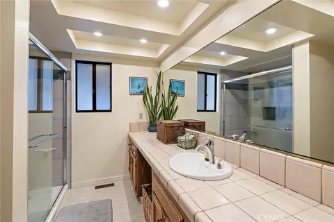 Bath - 2991 Juniper, Morro Bay, CA 93442 photo 3 of 4