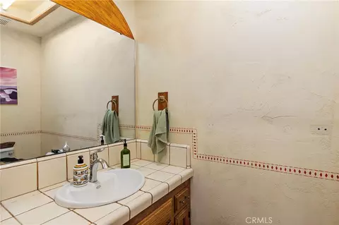 Bath - 2991 Juniper, Morro Bay, CA 93442 photo 2 of 4