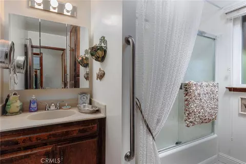 Bath - 487 Estero, Morro Bay, CA 93442 photo 2 of 3