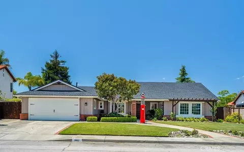 1062 Camelot Dr, Santa Maria, CA 93455