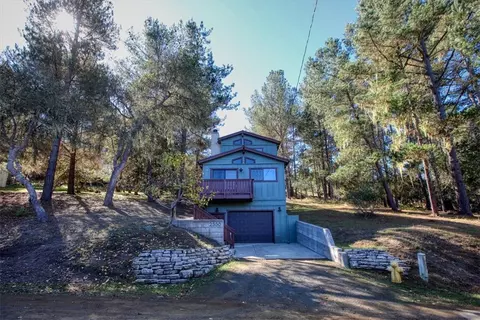 Exterior - 2550 Emerson Rd, Cambria, CA 93428 photo 13 of 13
