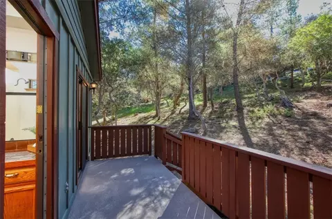 Exterior - 2550 Emerson Rd, Cambria, CA 93428 photo 6 of 13