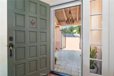 Entry Way - 9905 Corriente, Atascadero, CA 93422 photo 2 of 3