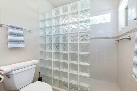 Bath - 9905 Corriente, Atascadero, CA 93422 photo 3 of 3