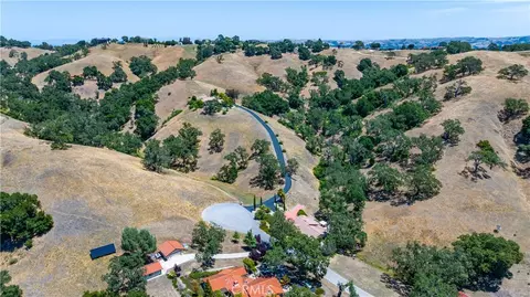 View/Area - 9905 Corriente, Atascadero, CA 93422 photo 2 of 5