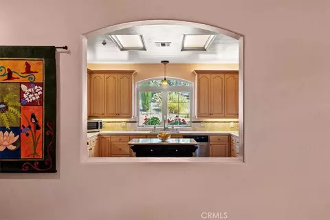 Kitchen - 9905 Corriente, Atascadero, CA 93422 photo 5 of 5