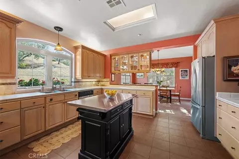 Kitchen - 9905 Corriente, Atascadero, CA 93422 photo 1 of 5