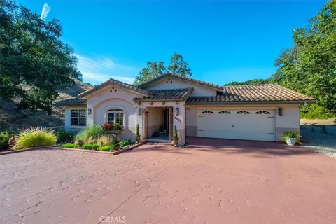 Exterior - 9905 Corriente, Atascadero, CA 93422 photo 2 of 16