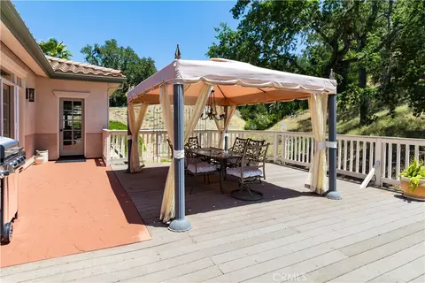 Exterior - 9905 Corriente, Atascadero, CA 93422 photo 5 of 14