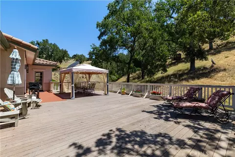 Exterior - 9905 Corriente, Atascadero, CA 93422 photo 9 of 14