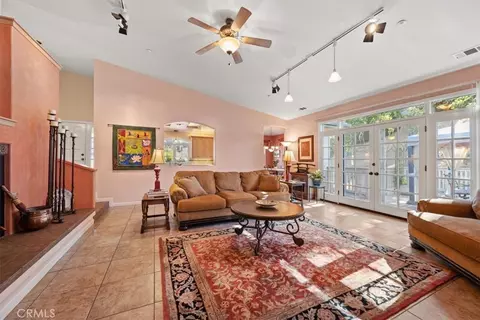 Living - 9905 Corriente, Atascadero, CA 93422 photo 3 of 4