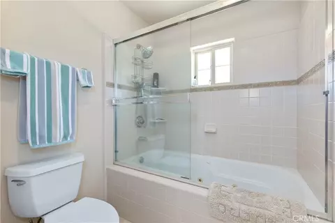 Bath - 9905 Corriente, Atascadero, CA 93422 photo 2 of 3