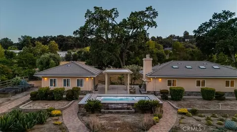 Exterior - 3200 Rancho Viejo, Atascadero, CA 93422 photo 14 of 15
