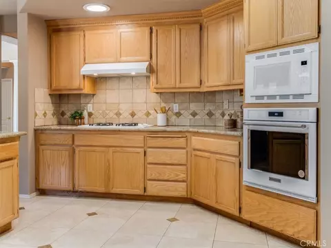Kitchen - 3200 Rancho Viejo, Atascadero, CA 93422 photo 6 of 7