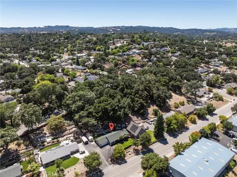 View/Area - 4250 Traffic Way, Atascadero, CA 93422 photo 2 of 4