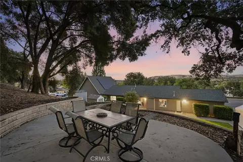 Exterior - 4250 Traffic Way, Atascadero, CA 93422 photo 2 of 16