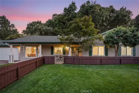 Exterior - 4250 Traffic Way, Atascadero, CA 93422 photo 3 of 16