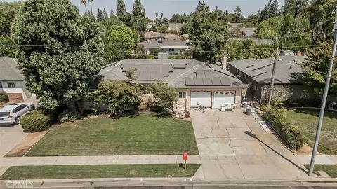 View/Area - 500 W Sample Ave, Fresno, CA 93704 photo 2 of 8