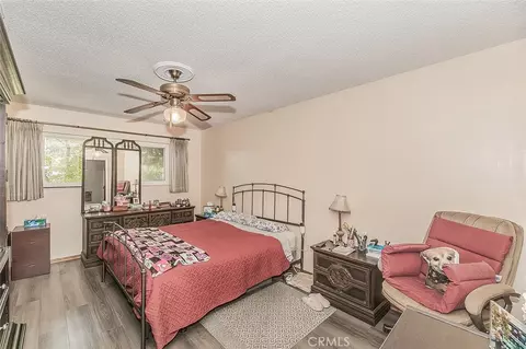 Bedroom - 500 W Sample Ave, Fresno, CA 93704 photo 1 of 6
