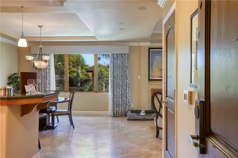 Entry Way - 2727 Shell Beach Rd #222, Pismo Beach, CA 93449 photo 1 of 2