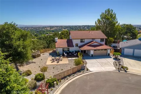 View/Area - 34 Terrace Hill Dr, Paso Robles, CA 93446 photo 4 of 9