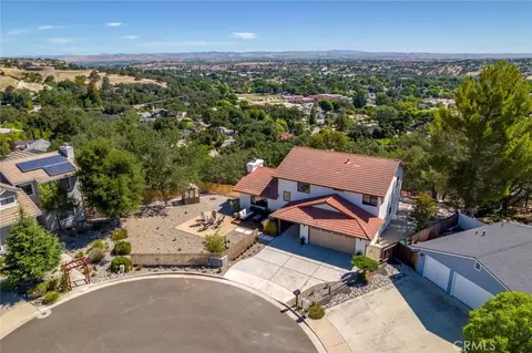 View/Area - 34 Terrace Hill Dr, Paso Robles, CA 93446 photo 2 of 9