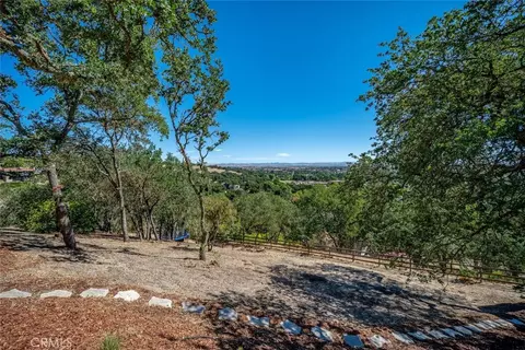 Exterior - 34 Terrace Hill Dr, Paso Robles, CA 93446 photo 8 of 18