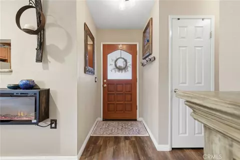 Entry Way - 1016 Pamela Ct, Paso Robles, CA 93446 photo 2 of 3