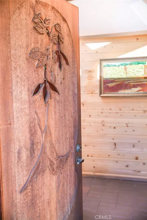 Entry Way - 492 Dorset St, Cambria, CA 93428 photo 1 of 2