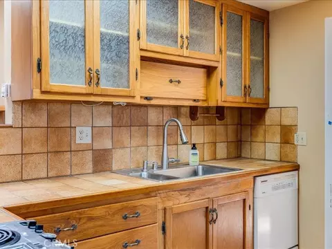 Kitchen - 1556 3rd, Los Osos, CA 93402 photo 2 of 3