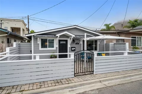 214 Boeker Ave, Pismo Beach, CA 93449