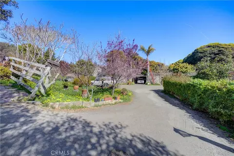 Exterior - 1550 Main St, Cambria, CA 93428 photo 11 of 17