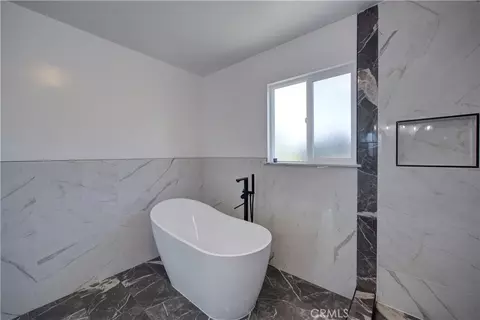 Bath - 1550 Main St, Cambria, CA 93428 photo 8 of 11
