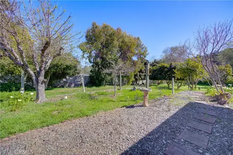 Exterior - 1550 Main St, Cambria, CA 93428 photo 10 of 17