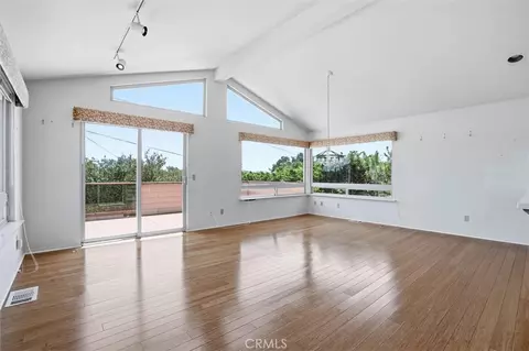 Living - 490 Warwick St, Cambria, CA 93428 photo 3 of 11