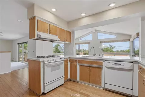 Kitchen - 490 Warwick St, Cambria, CA 93428 photo 2 of 3