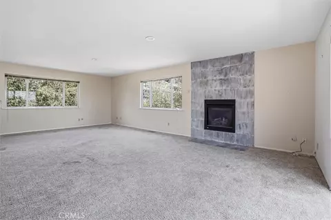 Living - 490 Warwick St, Cambria, CA 93428 photo 7 of 10