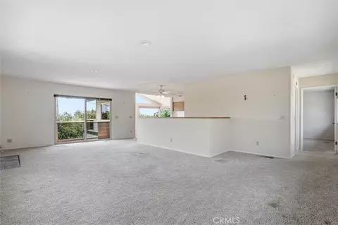Living - 490 Warwick St, Cambria, CA 93428 photo 10 of 11