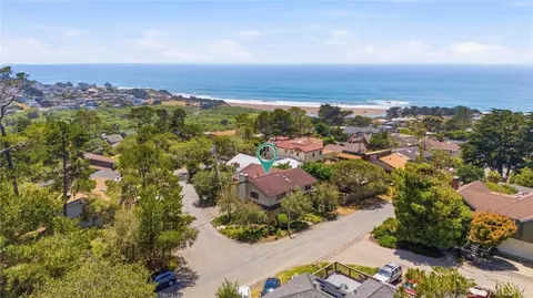View/Area - 490 Warwick St, Cambria, CA 93428 photo 1 of 7