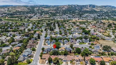 View/Area - 516 Sacagawea Ct, Paso Robles, CA 93446 photo 4 of 6
