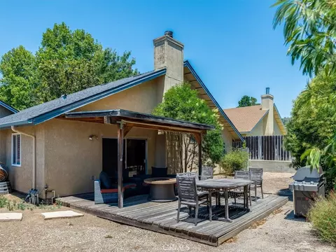 Exterior - 516 Sacagawea Ct, Paso Robles, CA 93446 photo 5 of 11
