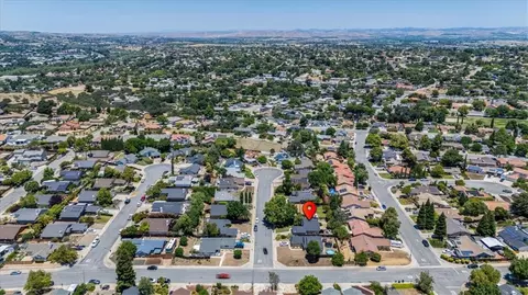 View/Area - 516 Sacagawea Ct, Paso Robles, CA 93446 photo 3 of 6